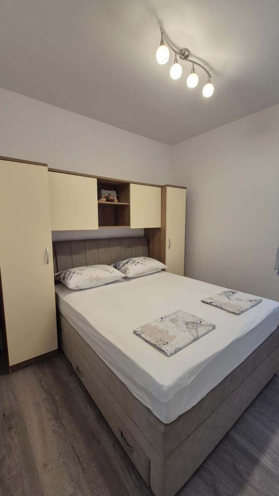 Apartments Sea Star Kastela Bagian luar foto