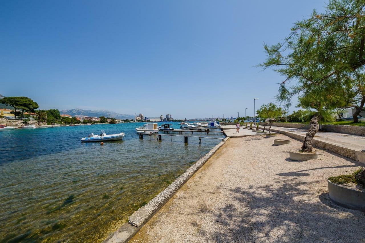 Apartments Sea Star Kastela Bagian luar foto